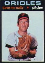 1971 Topps Baseball Cards      320     Dave McNally
